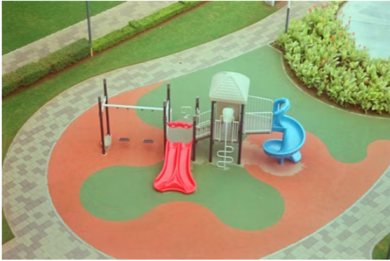How to Choose the Best Commercial Playground Equipment for Schools